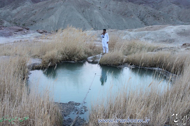 ایران دورت بگردم - چشمهٔ اسرار آمیز ترش‌آب ‌(نصرت آباد) در استان سیستان و  بلوچستان